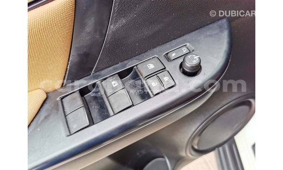 Sayi Imported Toyota Fortuner White Mota in Import - Dubai a Ashanti Sayi Imported Toyota Fortuner White Mota in Import - Dubai a Ashanti