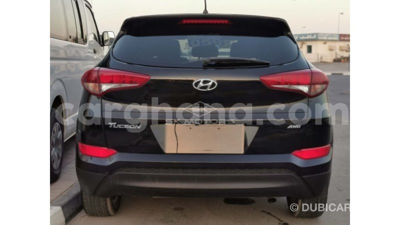 Big with watermark hyundai tucson ashanti import dubai 41800