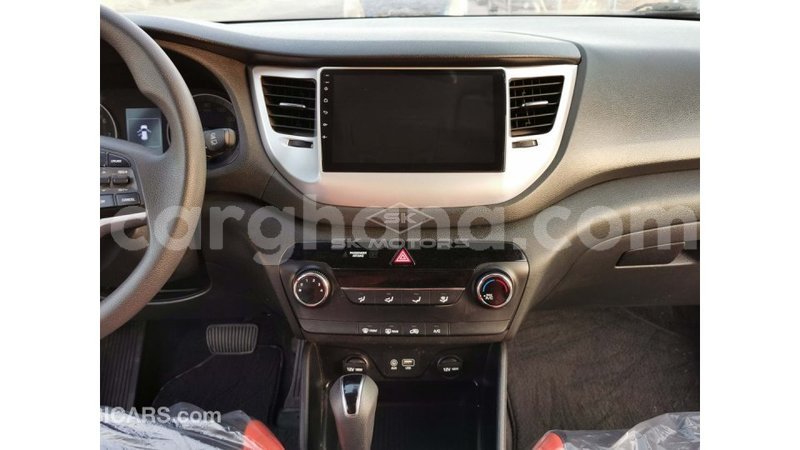 Big with watermark hyundai tucson ashanti import dubai 41800