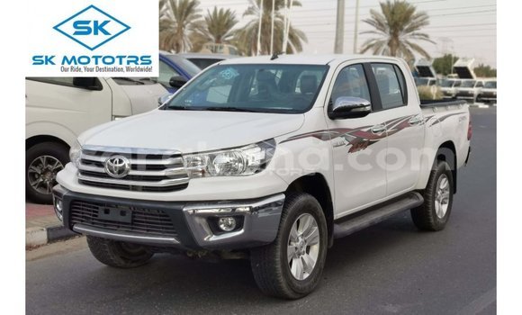 Buy Import Toyota Hilux White Car in Import - Dubai in Ashanti Buy Import Toyota Hilux White Car in Import - Dubai in Ashanti