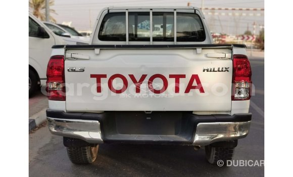 Buy Import Toyota Hilux White Car in Import - Dubai in Ashanti Buy Import Toyota Hilux White Car in Import - Dubai in Ashanti