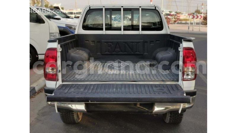 Big with watermark toyota hilux ashanti import dubai 41801