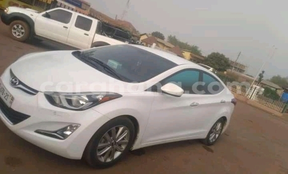 Sayi Na hannu Hyundai Elantra White Mota in Accra a Greater Accra Sayi Na hannu Hyundai Elantra White Mota in Accra a Greater Accra