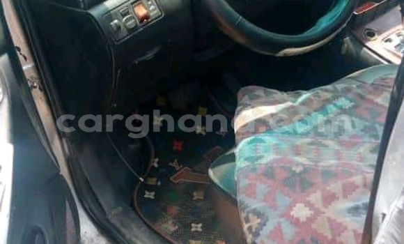 Sayi Na hannu Toyota Corolla Azurfa Mota in Accra a Greater Accra Sayi Na hannu Toyota Corolla Azurfa Mota in Accra a Greater Accra