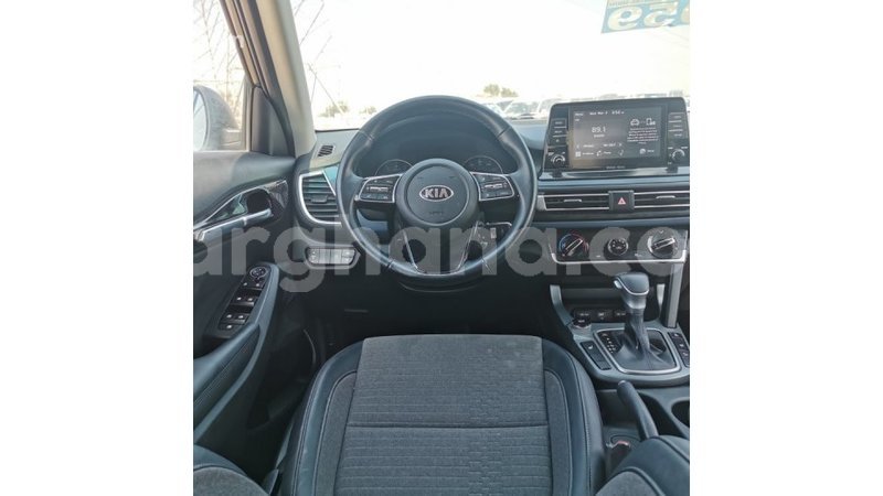 Big with watermark kia rio ashanti import dubai 41812