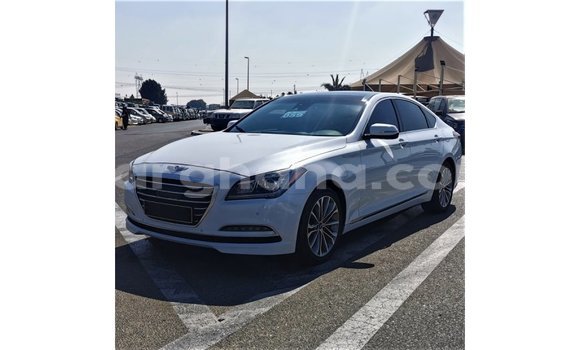 Sayi Imported Hyundai Genesis White Mota in Import - Dubai a Ashanti Sayi Imported Hyundai Genesis White Mota in Import - Dubai a Ashanti