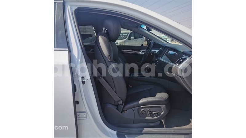 Big with watermark hyundai genesis ashanti import dubai 41817