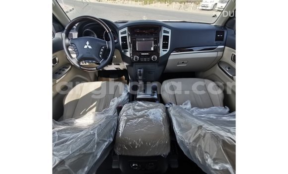Ra Imported Mitsubishi Pajero funfun Ọkọ̀ in Import - Dubai ni Ashanti Ra Imported Mitsubishi Pajero funfun Ọkọ̀ in Import - Dubai ni Ashanti