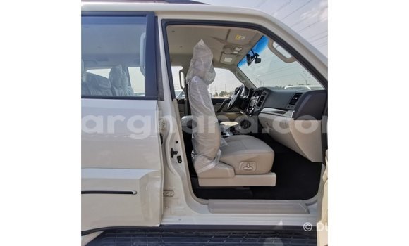 Ra Imported Mitsubishi Pajero funfun Ọkọ̀ in Import - Dubai ni Ashanti Ra Imported Mitsubishi Pajero funfun Ọkọ̀ in Import - Dubai ni Ashanti