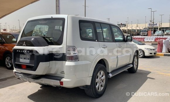 Ra Imported Mitsubishi Pajero funfun Ọkọ̀ in Import - Dubai ni Ashanti Ra Imported Mitsubishi Pajero funfun Ọkọ̀ in Import - Dubai ni Ashanti