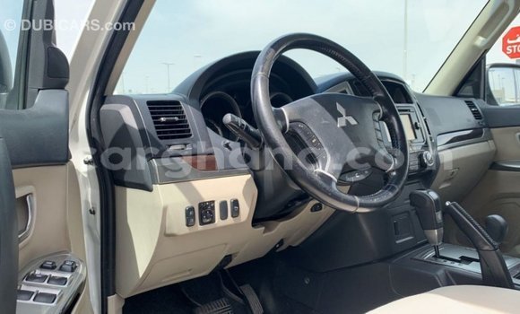 Ra Imported Mitsubishi Pajero funfun Ọkọ̀ in Import - Dubai ni Ashanti Ra Imported Mitsubishi Pajero funfun Ọkọ̀ in Import - Dubai ni Ashanti