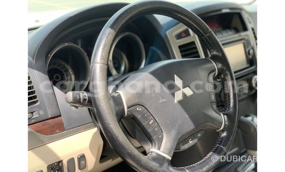 Ra Imported Mitsubishi Pajero funfun Ọkọ̀ in Import - Dubai ni Ashanti Ra Imported Mitsubishi Pajero funfun Ọkọ̀ in Import - Dubai ni Ashanti