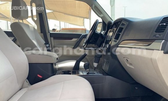 Ra Imported Mitsubishi Pajero funfun Ọkọ̀ in Import - Dubai ni Ashanti Ra Imported Mitsubishi Pajero funfun Ọkọ̀ in Import - Dubai ni Ashanti