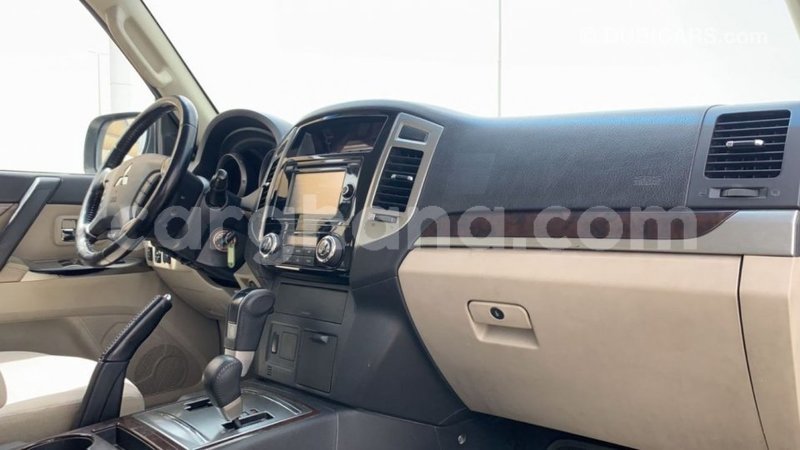 Big with watermark mitsubishi pajero ashanti import dubai 41834