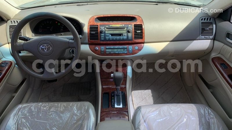 Big with watermark toyota camry ashanti import dubai 41835