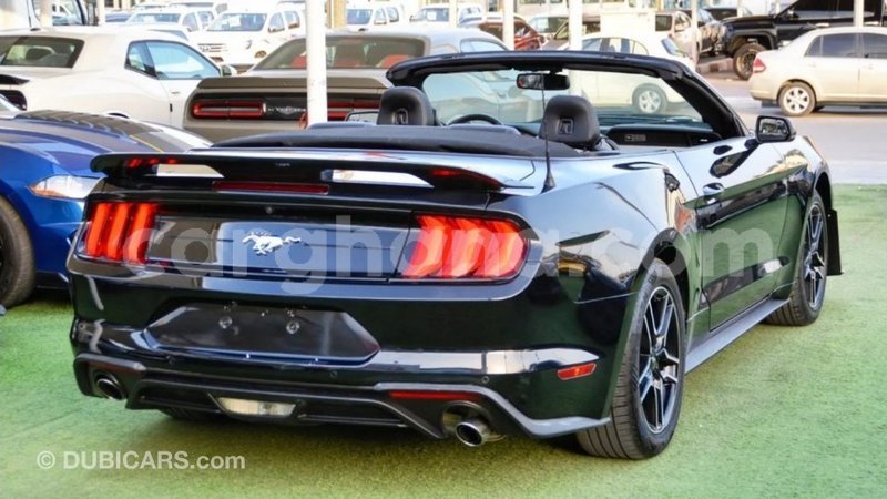 Big with watermark ford mustang ashanti import dubai 41836