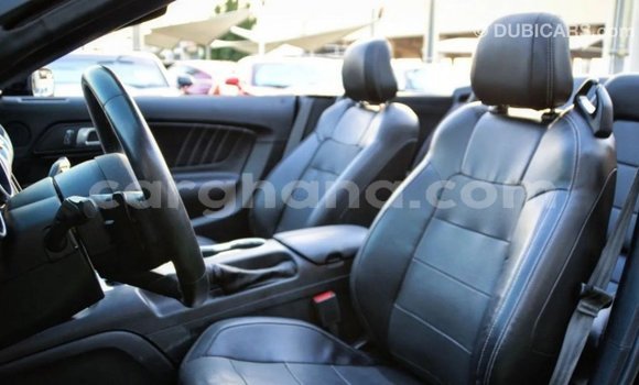 Ra Imported Ford Mustang Black Ọkọ̀ in Import - Dubai ni Ashanti Ra Imported Ford Mustang Black Ọkọ̀ in Import - Dubai ni Ashanti