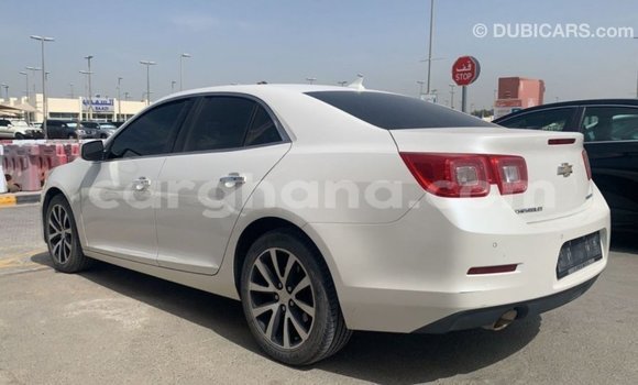 Sayi Imported Chevrolet Malibu White Mota in Import - Dubai a Ashanti Sayi Imported Chevrolet Malibu White Mota in Import - Dubai a Ashanti