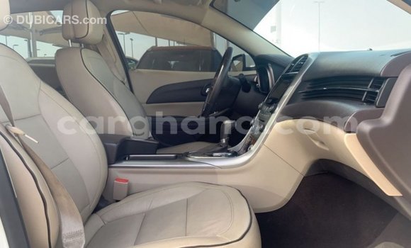 Sayi Imported Chevrolet Malibu White Mota in Import - Dubai a Ashanti Sayi Imported Chevrolet Malibu White Mota in Import - Dubai a Ashanti