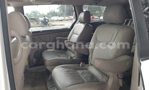 Buy Used Toyota Sienna White Car in Sekondi–Takoradi Metropolitan in Western Buy Used Toyota Sienna White Car in Sekondi–Takoradi Metropolitan in Western