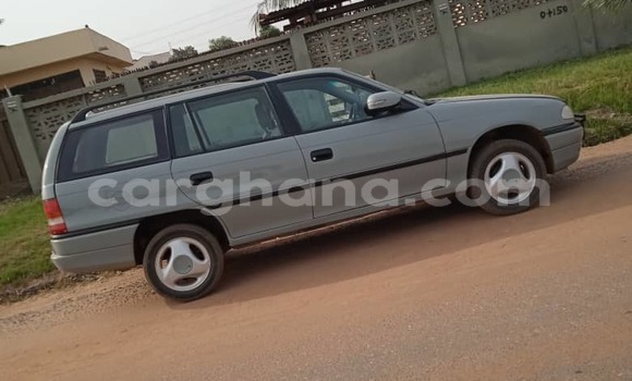 Buy Used Opel Astra Silver Car in Pru in Brong-Ahafo Buy Used Opel Astra Silver Car in Pru in Brong-Ahafo