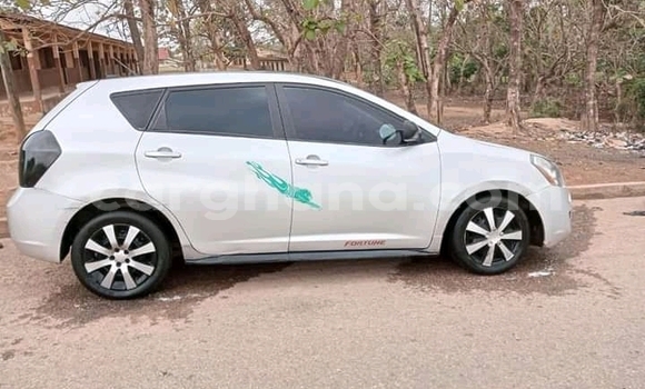 Sayi Na hannu Pontiac Vibe Azurfa Mota in Accra a Greater Accra Sayi Na hannu Pontiac Vibe Azurfa Mota in Accra a Greater Accra
