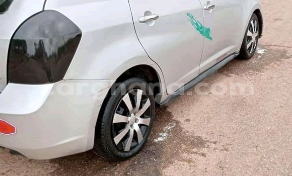 Sayi Na hannu Pontiac Vibe Azurfa Mota in Accra a Greater Accra Sayi Na hannu Pontiac Vibe Azurfa Mota in Accra a Greater Accra