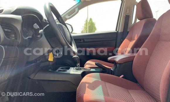 Buy Import Toyota Hilux White Car in Import - Dubai in Ashanti Buy Import Toyota Hilux White Car in Import - Dubai in Ashanti