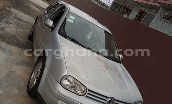 Buy Used Volkswagen Golf White Car in Pru in Brong-Ahafo Buy Used Volkswagen Golf White Car in Pru in Brong-Ahafo