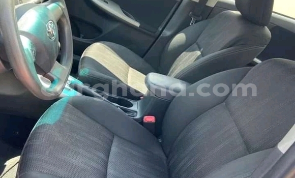 Sayi Na hannu Toyota Corolla Azurfa Mota in Accra a Greater Accra Sayi Na hannu Toyota Corolla Azurfa Mota in Accra a Greater Accra
