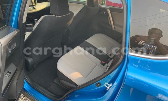 Ra Àlòkù Toyota RAV4 Blue Ọkọ̀ in Tema ni Greater Accra Ra Àlòkù Toyota RAV4 Blue Ọkọ̀ in Tema ni Greater Accra