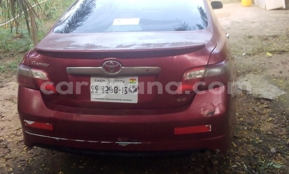 Sayi Na hannu Toyota Camry Red Mota in Accra a Greater Accra Sayi Na hannu Toyota Camry Red Mota in Accra a Greater Accra