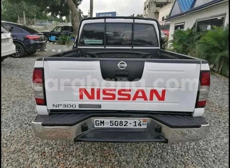 Big with watermark nissan hardbody greater accra accra 41899