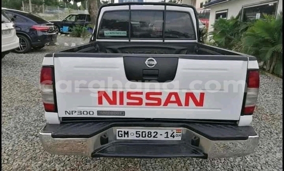 Sayi Na hannu Nissan Hardbody Sauran Mota in Accra a Greater Accra Sayi Na hannu Nissan Hardbody Sauran Mota in Accra a Greater Accra