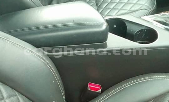 Sayi Na hannu Toyota Avalon Black Mota in Tema a Greater Accra Sayi Na hannu Toyota Avalon Black Mota in Tema a Greater Accra