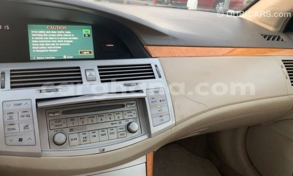 Ra Imported Toyota Avalon funfun Ọkọ̀ in Import - Dubai ni Ashanti Ra Imported Toyota Avalon funfun Ọkọ̀ in Import - Dubai ni Ashanti