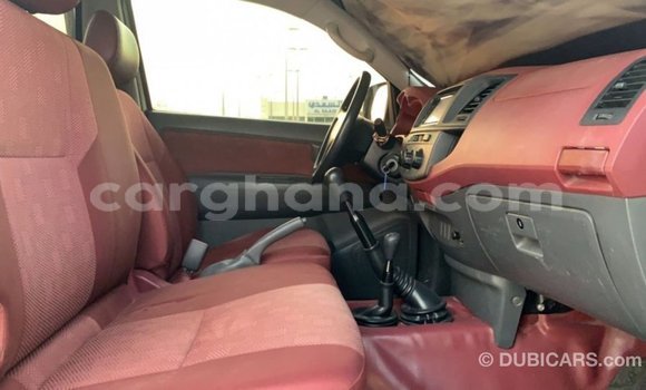 Ra Imported Toyota Hilux funfun Ọkọ̀ in Import - Dubai ni Ashanti Ra Imported Toyota Hilux funfun Ọkọ̀ in Import - Dubai ni Ashanti