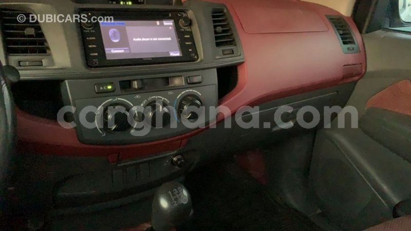 Big with watermark toyota hilux ashanti import dubai 41917