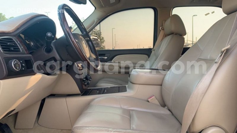 Big with watermark gmc yukon ashanti import dubai 41921