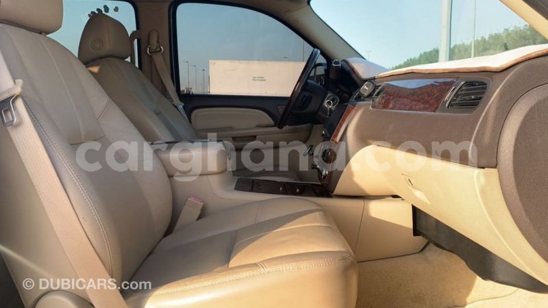 Big with watermark gmc yukon ashanti import dubai 41921