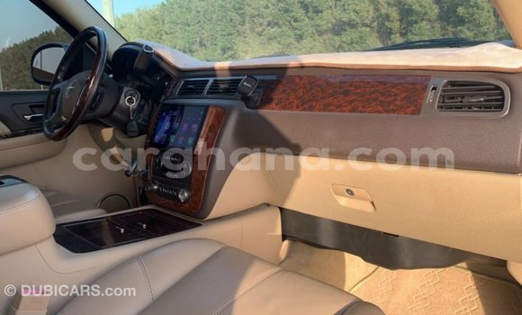 Ra Imported GMC Yukon funfun Ọkọ̀ in Import - Dubai ni Ashanti Ra Imported GMC Yukon funfun Ọkọ̀ in Import - Dubai ni Ashanti