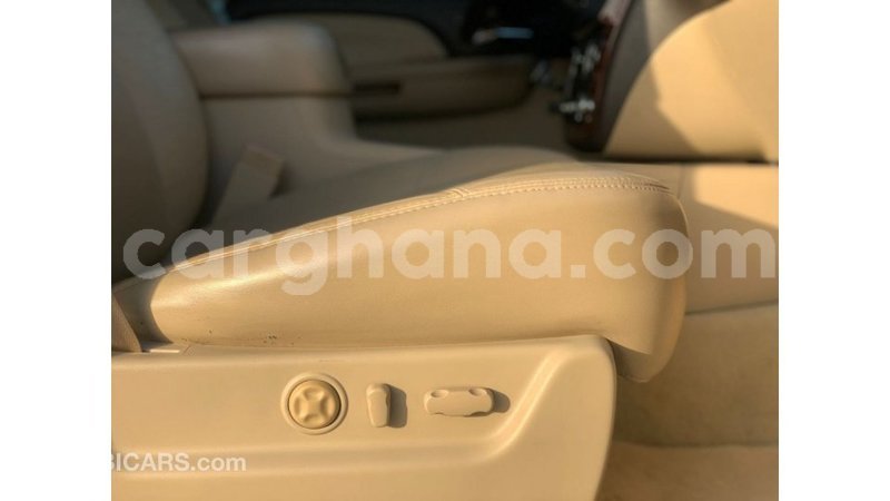 Big with watermark gmc yukon ashanti import dubai 41921