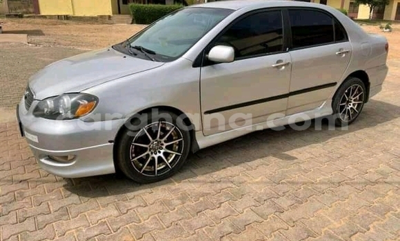 Ra Àlòkù Toyota Corolla Silver Ọkọ̀ in Accra ni Greater Accra
