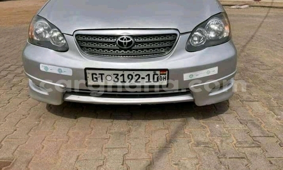 Sayi Na hannu Toyota Corolla Azurfa Mota in Accra a Greater Accra Sayi Na hannu Toyota Corolla Azurfa Mota in Accra a Greater Accra