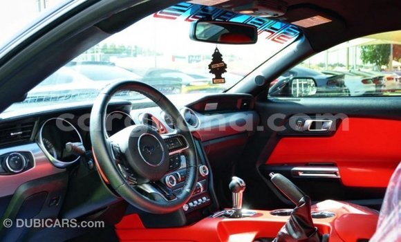 Ra Imported Ford Mustang Black Ọkọ̀ in Import - Dubai ni Ashanti Ra Imported Ford Mustang Black Ọkọ̀ in Import - Dubai ni Ashanti
