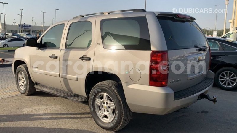 Big with watermark chevrolet tahoe ashanti import dubai 41941