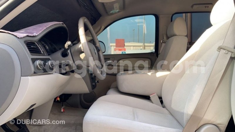 Big with watermark chevrolet tahoe ashanti import dubai 41941