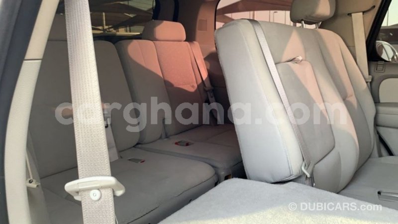 Big with watermark chevrolet tahoe ashanti import dubai 41941