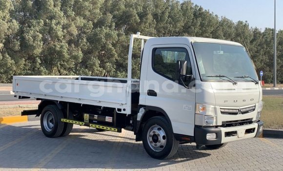 Ra Imported Mitsubishi Carisma funfun Ọkọ̀ in Import - Dubai ni Ashanti Ra Imported Mitsubishi Carisma funfun Ọkọ̀ in Import - Dubai ni Ashanti