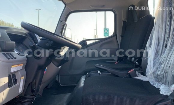 Ra Imported Mitsubishi Carisma funfun Ọkọ̀ in Import - Dubai ni Ashanti Ra Imported Mitsubishi Carisma funfun Ọkọ̀ in Import - Dubai ni Ashanti